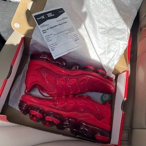 Nike Vapormax Plus size 9